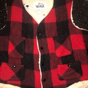 Vintage late 70’s Woolrich woman’s wool vest Red & Black Buffalo plaid Sz LG